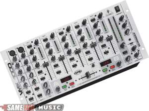 Behringer VMX1000 Professional 7-Channel DJ Mixer