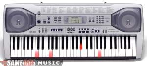 Casio LK90TV 61-Key Lighted Keyboard with TV Output